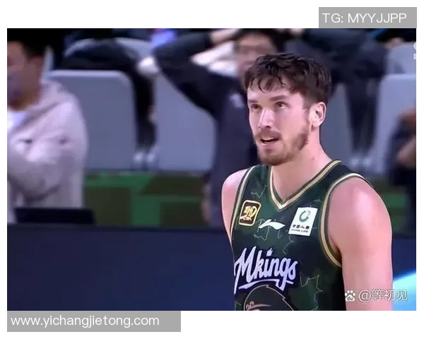 CBA精彩对决同曦队迎战广东队直播盛况全程回顾