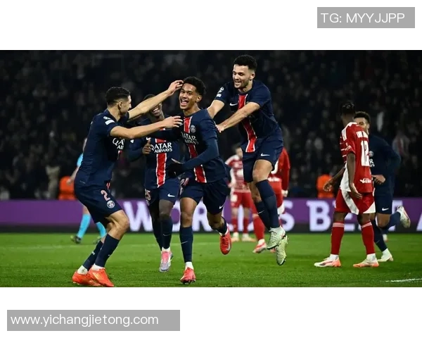 尼马入选法甲最佳阵容，巴黎圣日耳曼球迷齐声欢呼