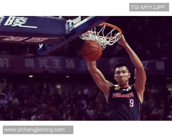 易建联：从篮球场上的传奇到生活中的榜样，见证中国体育的辉煌与变革