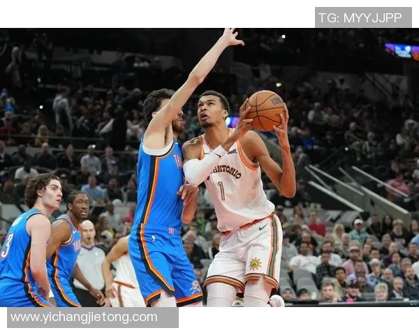 文班亚马法国队首秀狂砍27分震撼意大利吸引众多NBA球探关注